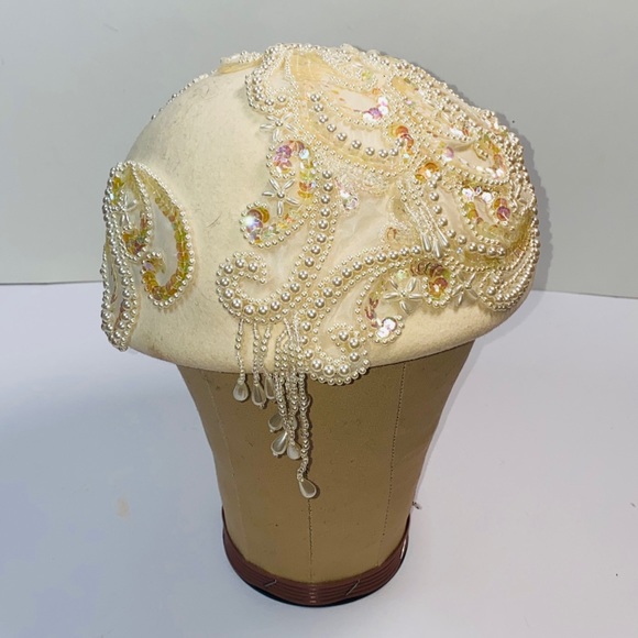 Vintage Bollman Hat Club Pearl And Sequin Applique Pillbox Millinery Hat - Picture 10 of 11